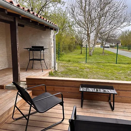 Holiday home La Grange D 'arcais-sans Linge De Maison